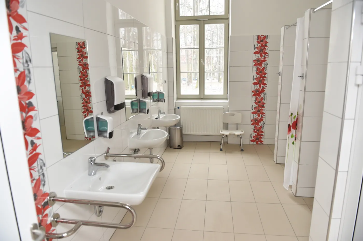 9882461-szpital-babinskiego-w-krakowie.jpg