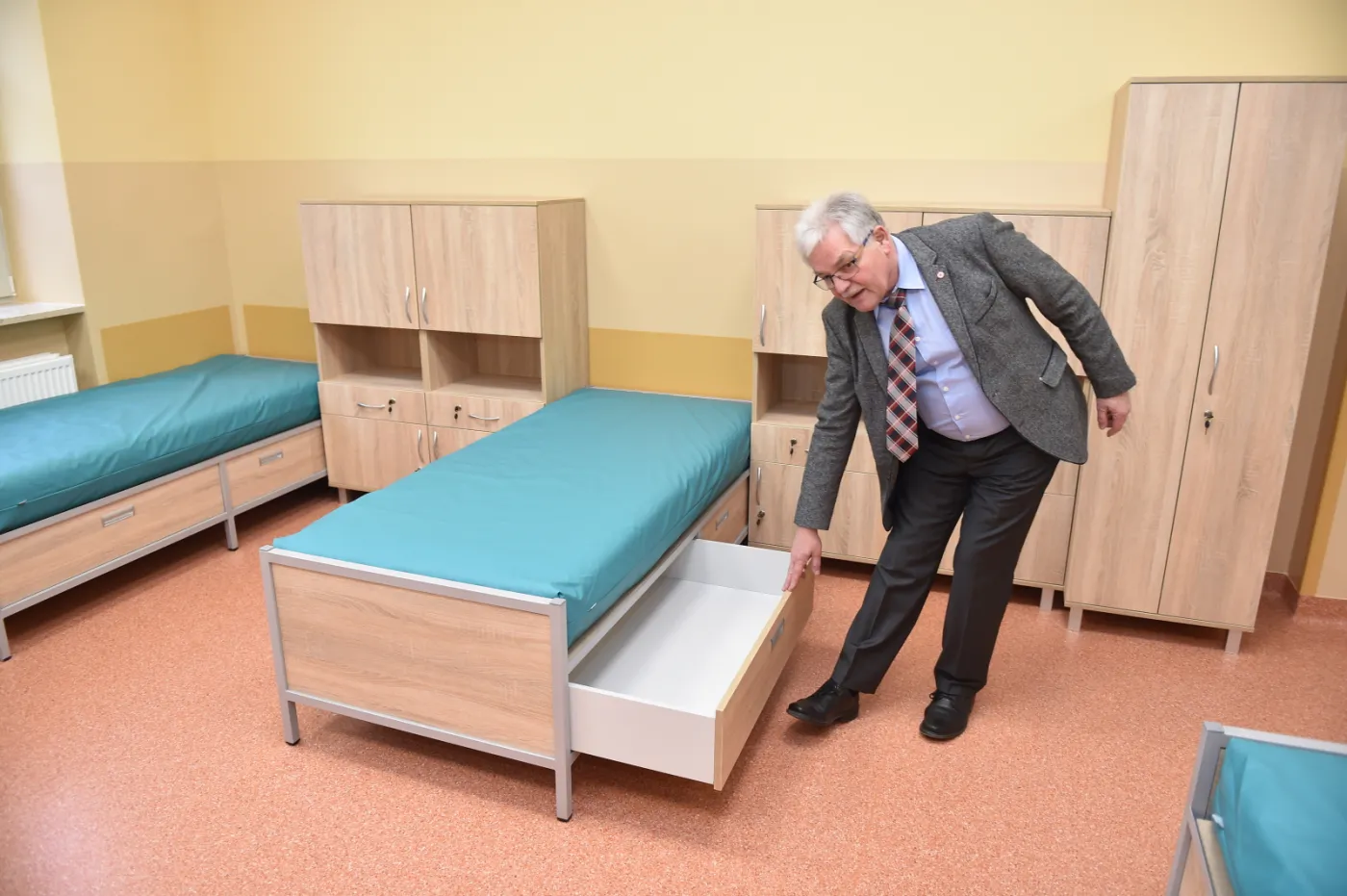 9882301-szpital-babinskiego-w-krakowie.jpg