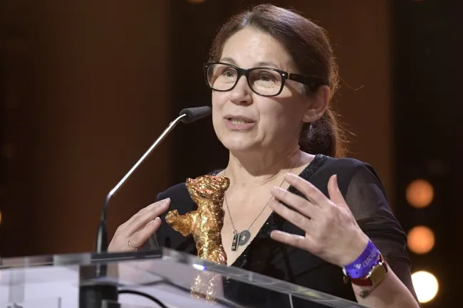 Węgierska reżyserka Ildiko Enyedi ze Złotym Niedźwiedziem za film "On Body and Soul"