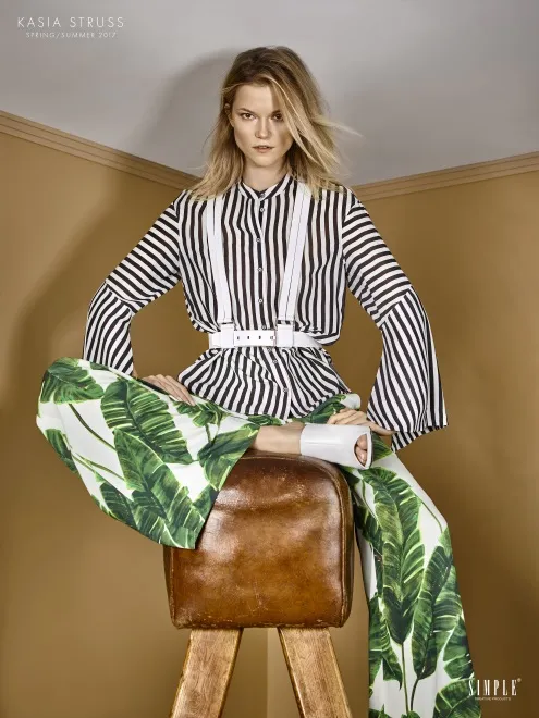 9897469-kasia-struss-w-kampanii-simple.jpg