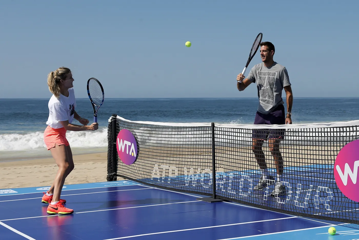 9923116-eugenie-bouchard-i-juan-martin.jpg