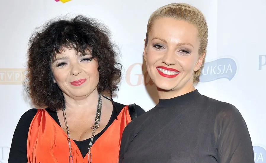 Katarzyna Grochola po raz drugi zostanie babcią. "Oczywiście, że jestem szczęśliwa"