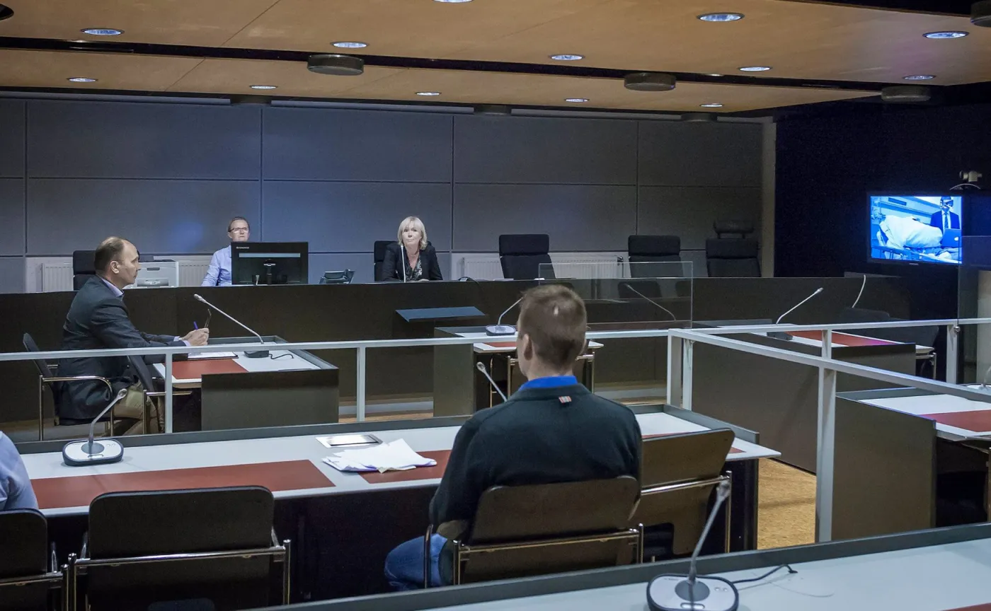 Przesłuchanie Abderrahmana Mechkaha