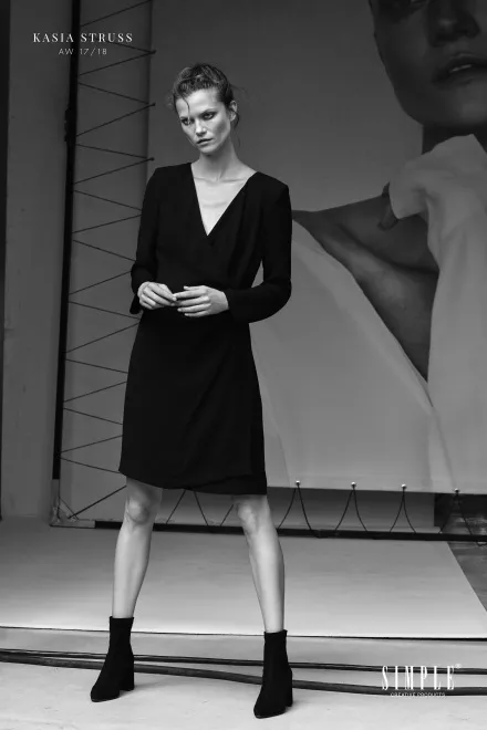 10413556-kasia-struss-w-kampanii-simple.jpg