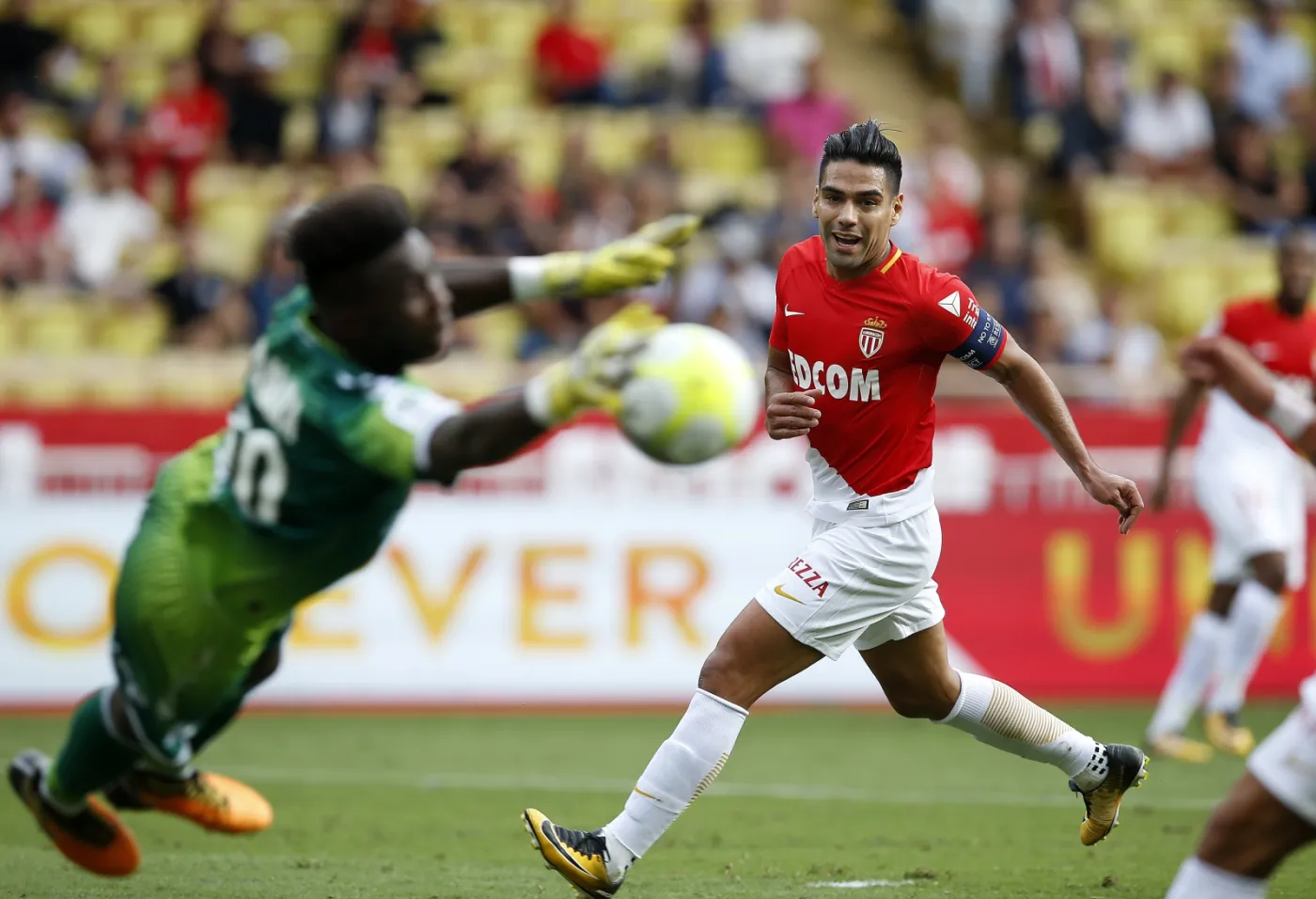 Radamel Falcao i Bingourou Kamara