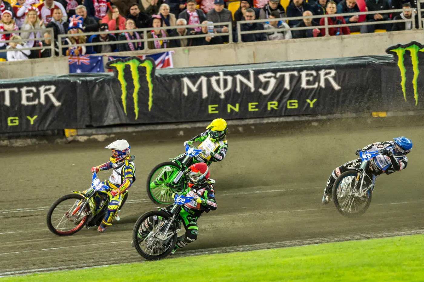Paweł Przedpełski (kask czerwony), Peter Kildemand (niebieski), Piotr Pawlicki (biały), Patryk Dudek (żółty) 
