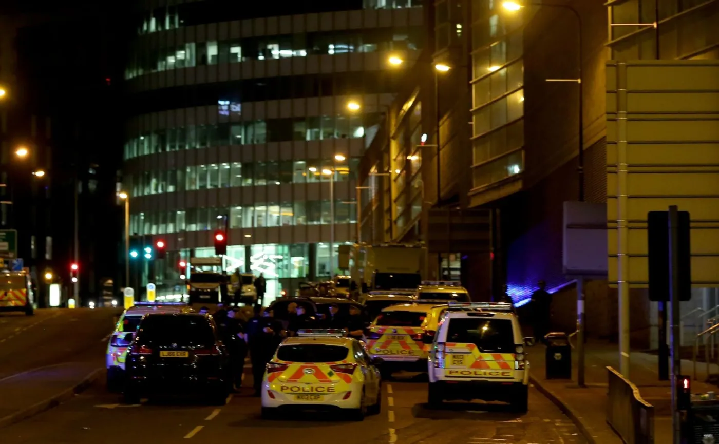 Policja po zamachu w Manchesterze