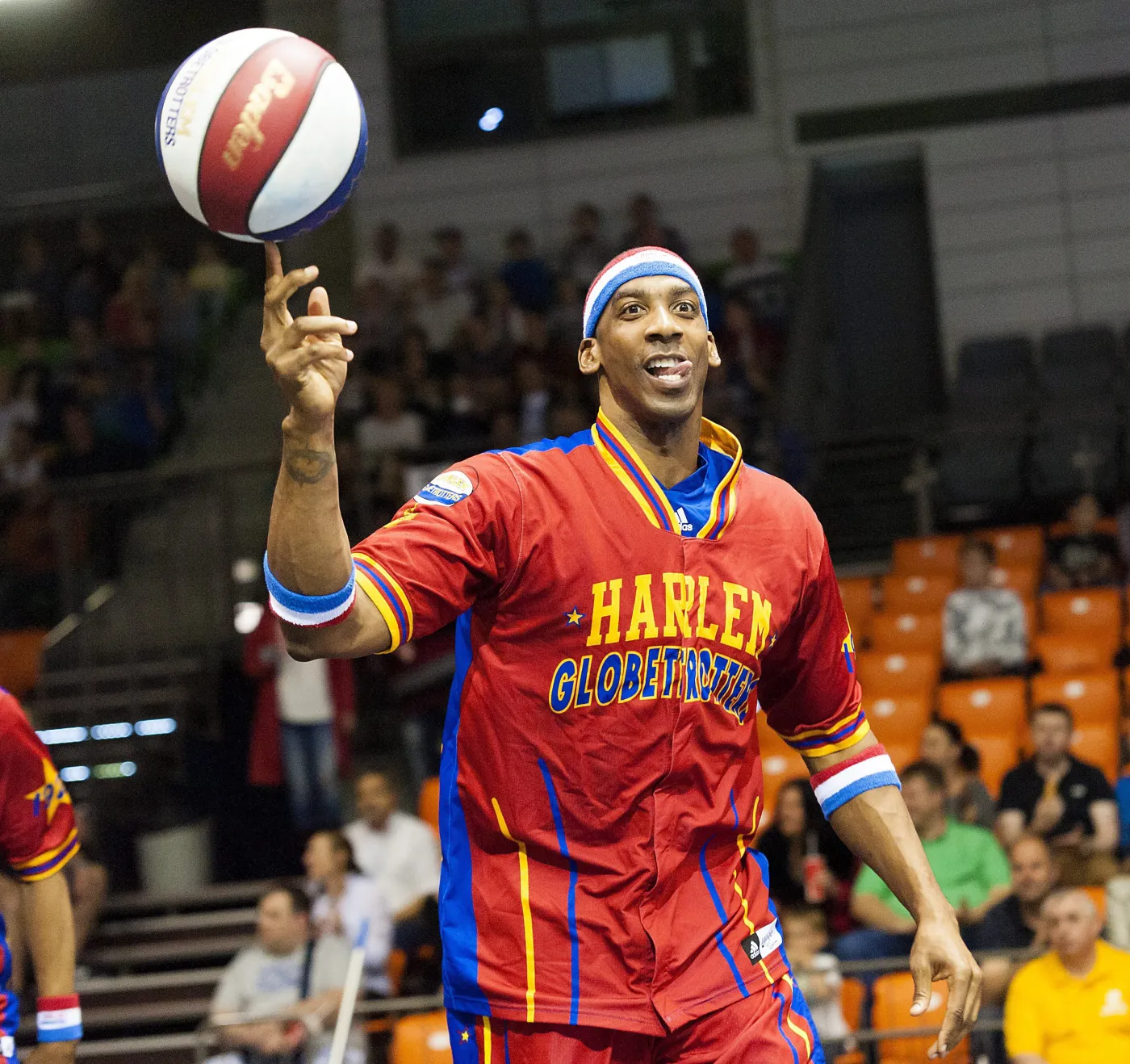 10180823-harlem-globetrotters-czaruja-na.jpg