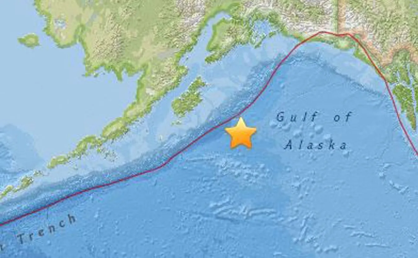 Trzęsienie ziemi o magnitudzie 8,2 u wybrzeży Alaski. Jest ostrzeżenie przed tsunami