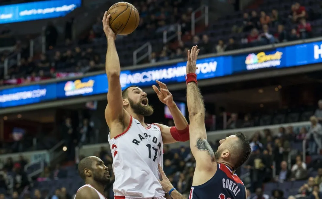 Jonas Valanciunas i Marcin Gortat