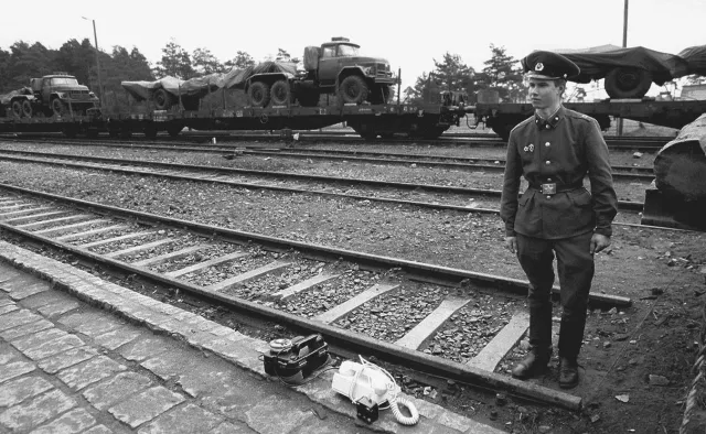 25 lat temu ostatnia rosyjska jednostka opuściła Polskę. "Znaleziono ślady broni nuklearnej w kilku dawnych bazach"
