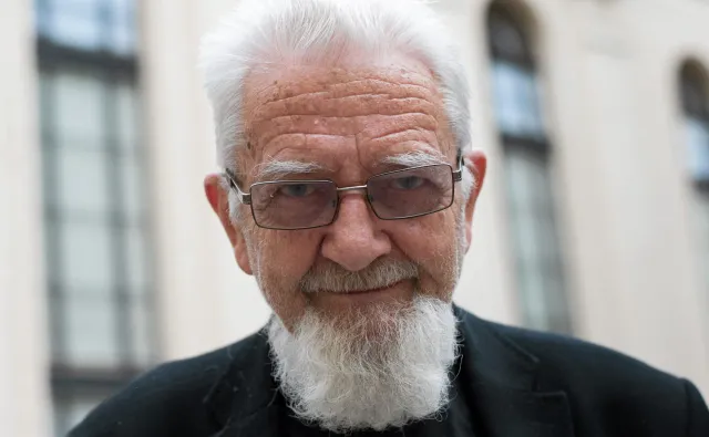 Ksiądz Adam Boniecki znów z zakazem wypowiedzi