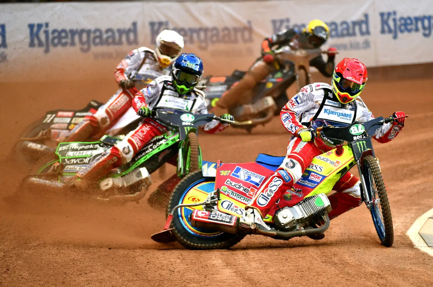 10962372-polacy-krzysztof-kasprzak-kask.jpg