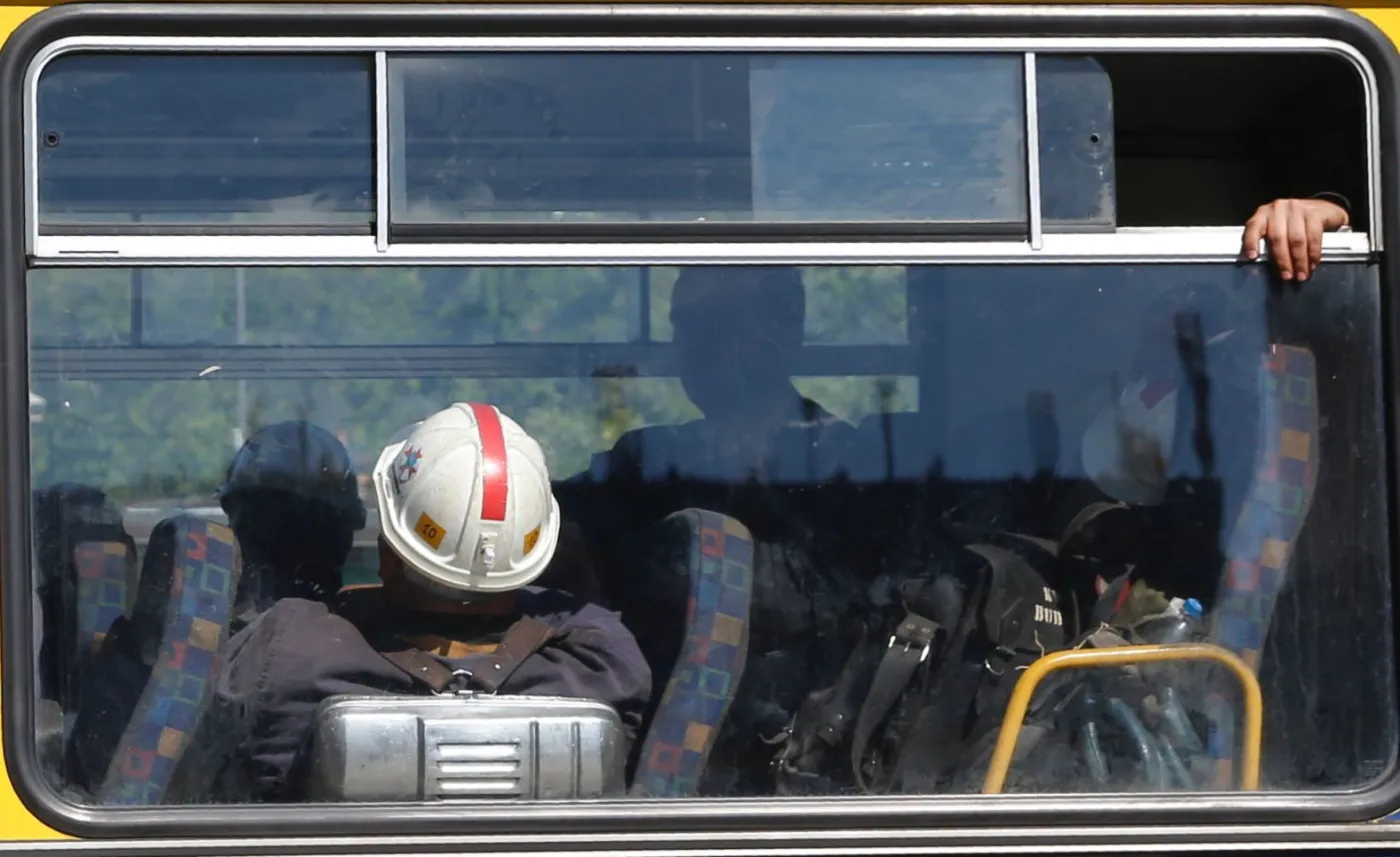 Dramat w kopalni Zofiówka. Ratownicy mówią o piekle albo obrazie końca świata. Opadali z sił, ale walczyli do końca