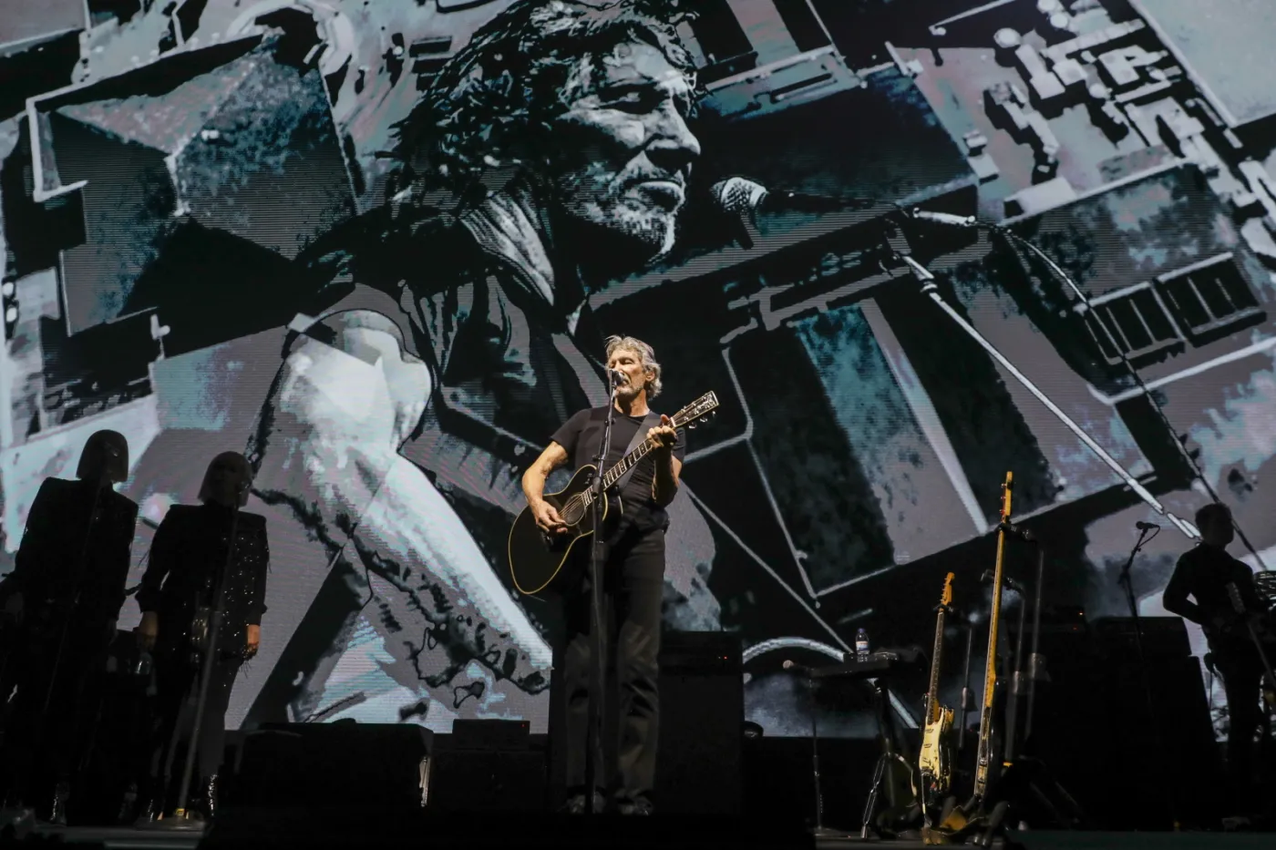 10981401-roger-waters-podczas-koncertu-w.jpg