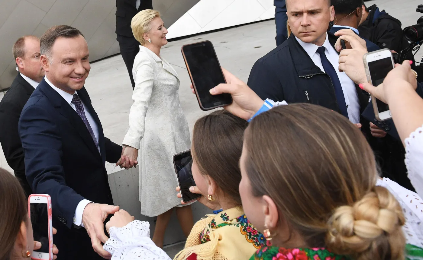 Sprawy w kraju idą dobrze? A może źle? SONDAŻ Kantar Public