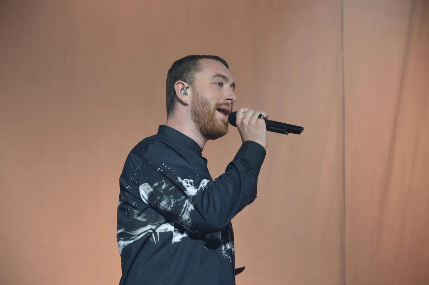 11006189-sam-smith-podczas-orange-warsaw.jpg