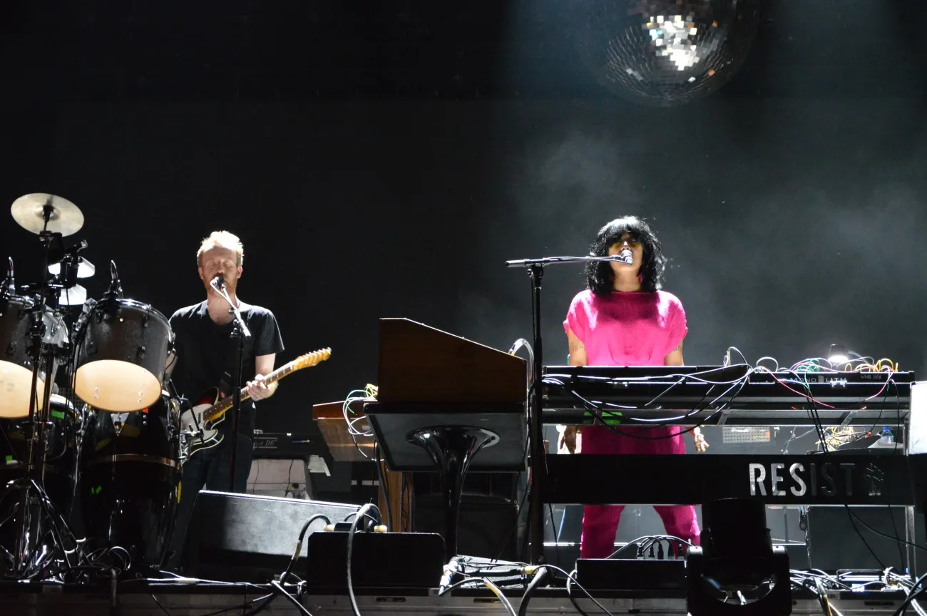 11007041-lcd-soundsystem-na-orange-warsaw.jpg