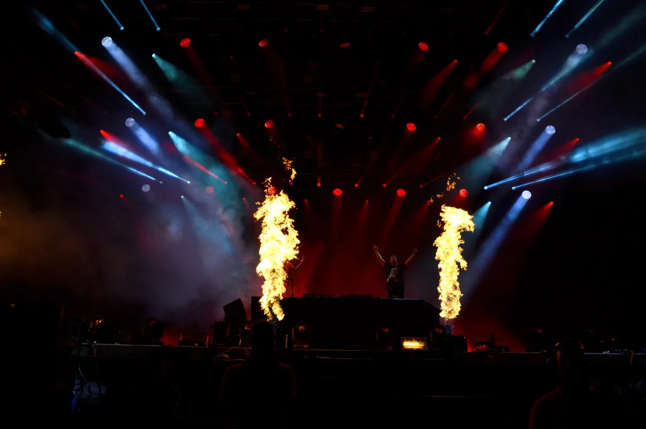 11010096-maxwell-ingrosso-podczas-orange.jpg