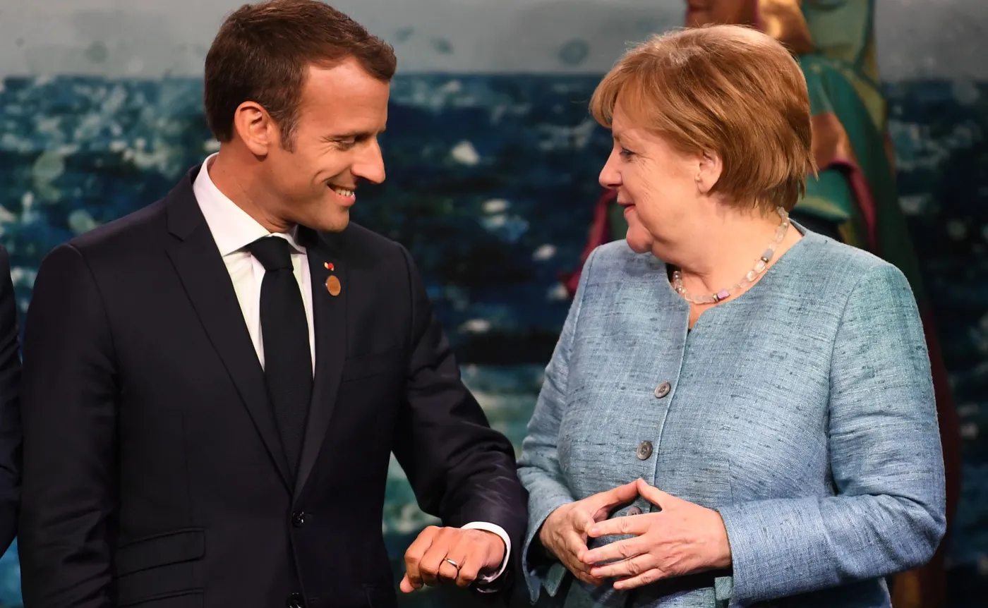 Emmanuel Macron i Angela Merkel 