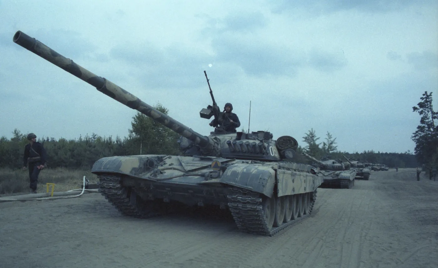 W dniach 27-29 lipca 1989 roku na drawskim poligonie odbyły się ćwiczenia wojskowe pod kryptonimem Orion-89 z udziałem obserwatorów Paktu Północnoatlantyckiego. Były to pierwsze tego typu ćwiczeia, na które zaproszono obserwatorów z NATO. Na zdjęciu: czołg T-72
