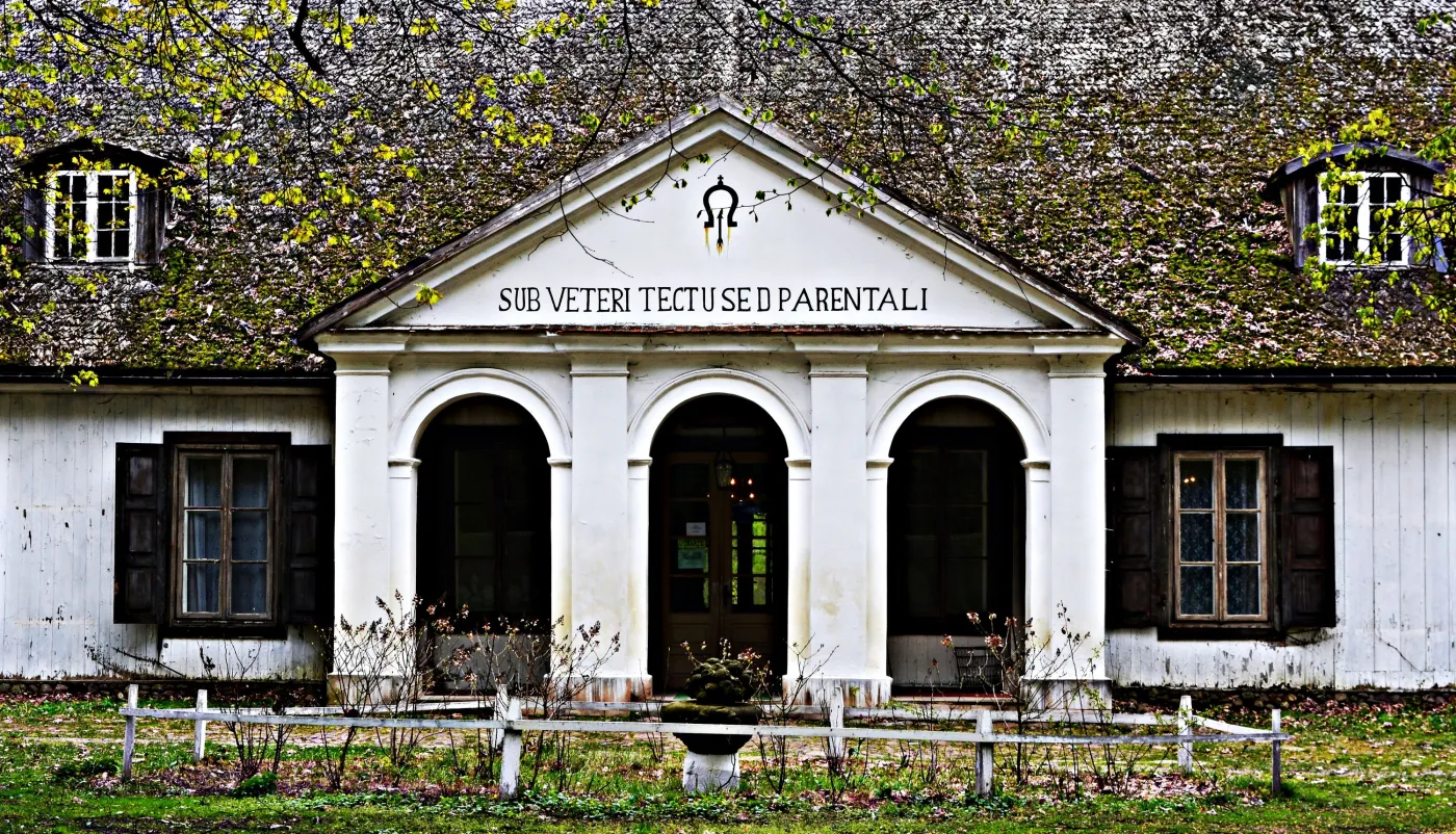 11063304-nowa-sucha-muzeum-architektury.jpg