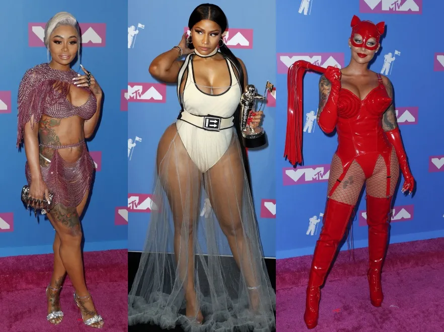 Czy to jest jeszcze sexy? Gwiazdy w strojach pań do towarzystwa na gali MTV. FOTO