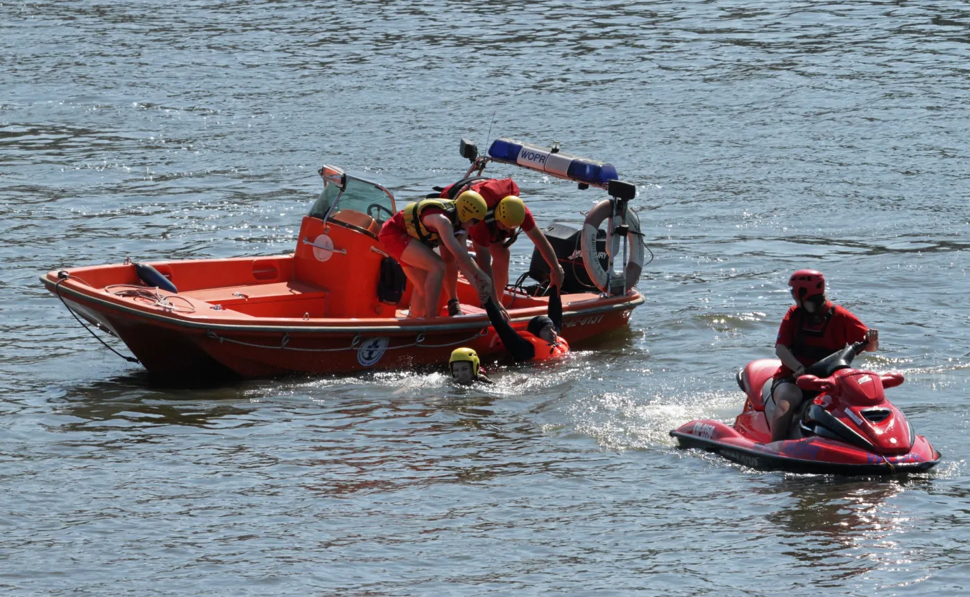 Ratownicy WOPR / zdjęcie poglądowe