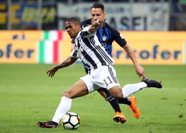 Juventus odwrócił losy meczu w ciągu niespełna trzech minut i zrobił ważny krok w stronę tytułu