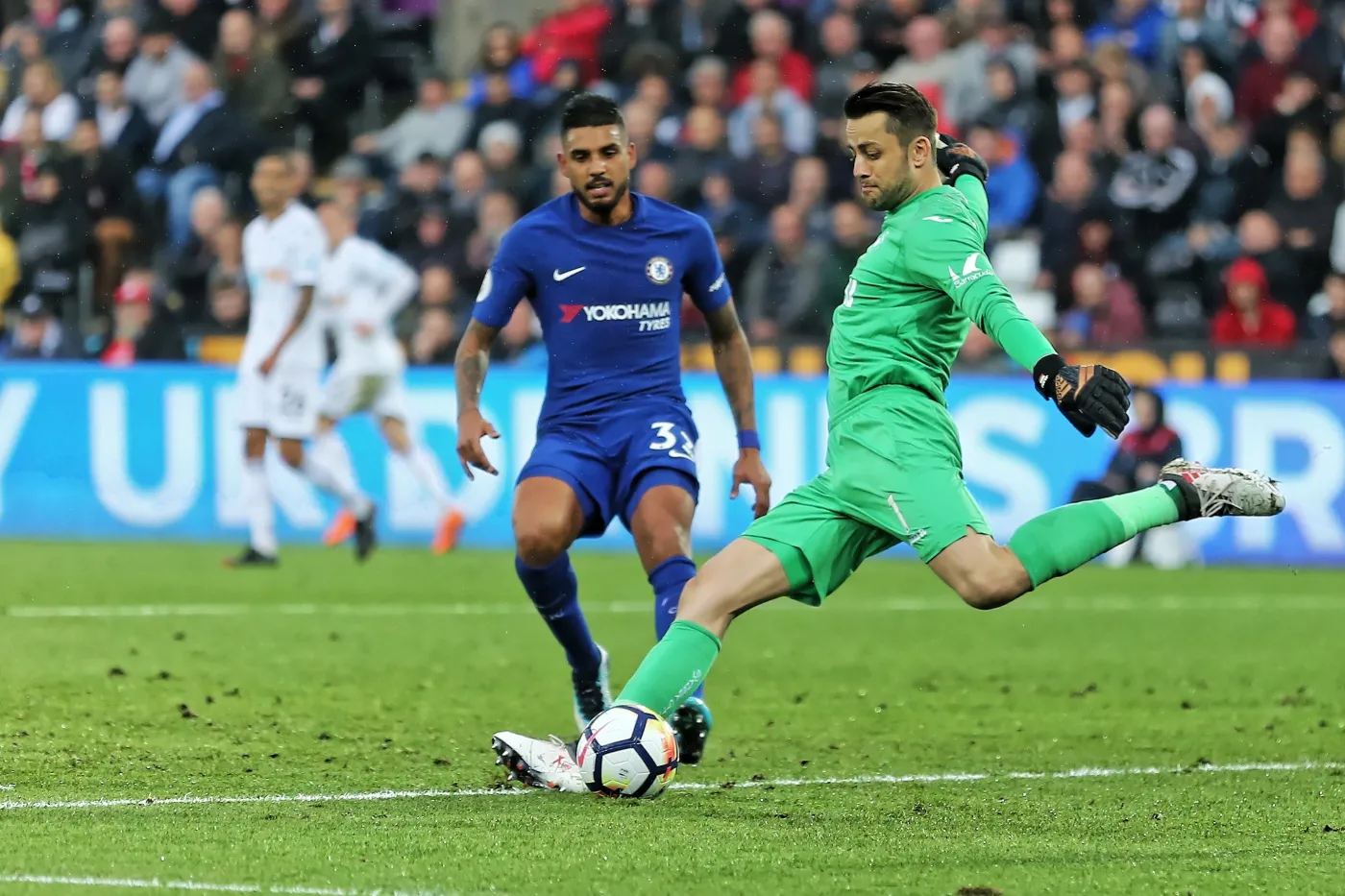 Fabiański nie zatrzymał Chelsea. Drużyna Krychowiaka wciąż z szansą na utrzymanie w Premier League