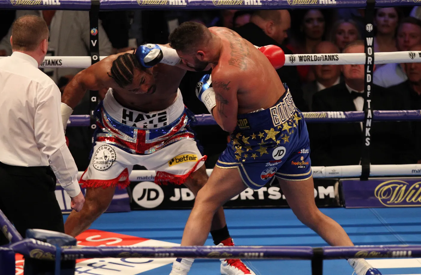 10944197-david-haye-trzy-razy-lezal-na.jpg