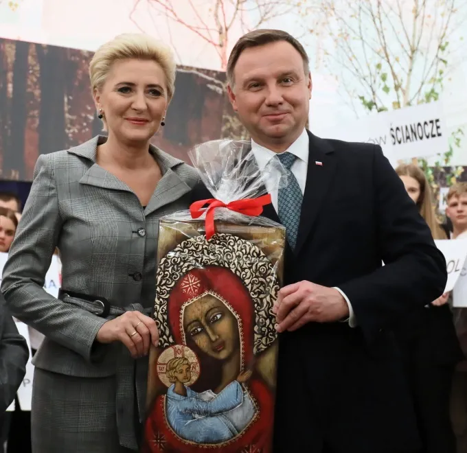 11660461-agata-kornhauser-duda-andrzej.jpg