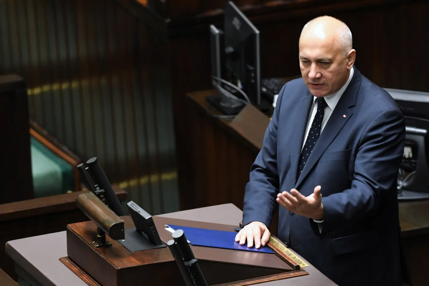 Brudziński dementuje doniesienia "Rzeczpospolitej": MON odpowiada za organizację marszu, nie za bezpieczeństwo