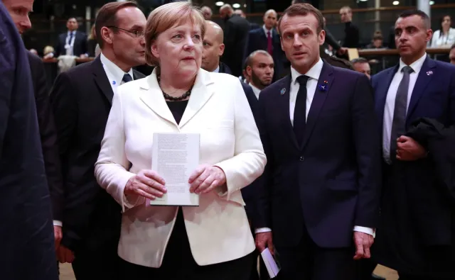 Macron i Merkel potępili wybory w Donbasie. Moskwa jest odmiennego zdania