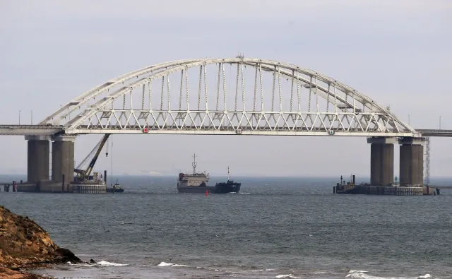 Rosyjski ekspert sugeruje powody konfliktu z Ukrainą. Ostrzega też przed "zimową kampanią" Moskwy