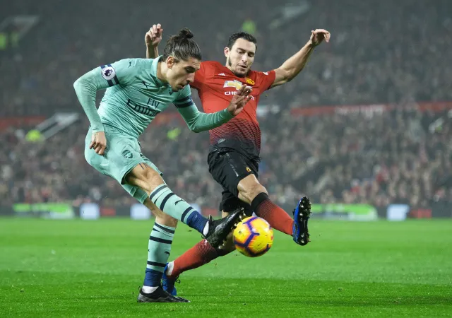 Liga angielska: Remis w szlagierze, wygrana Liverpoolu, niespodziewana porażka Chelsea