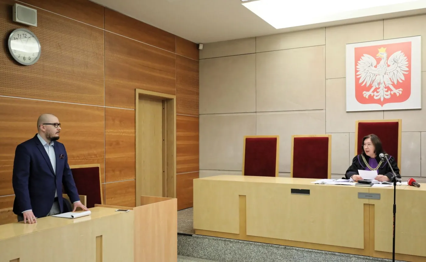 Patryk Wachowiec na sali rozpraw