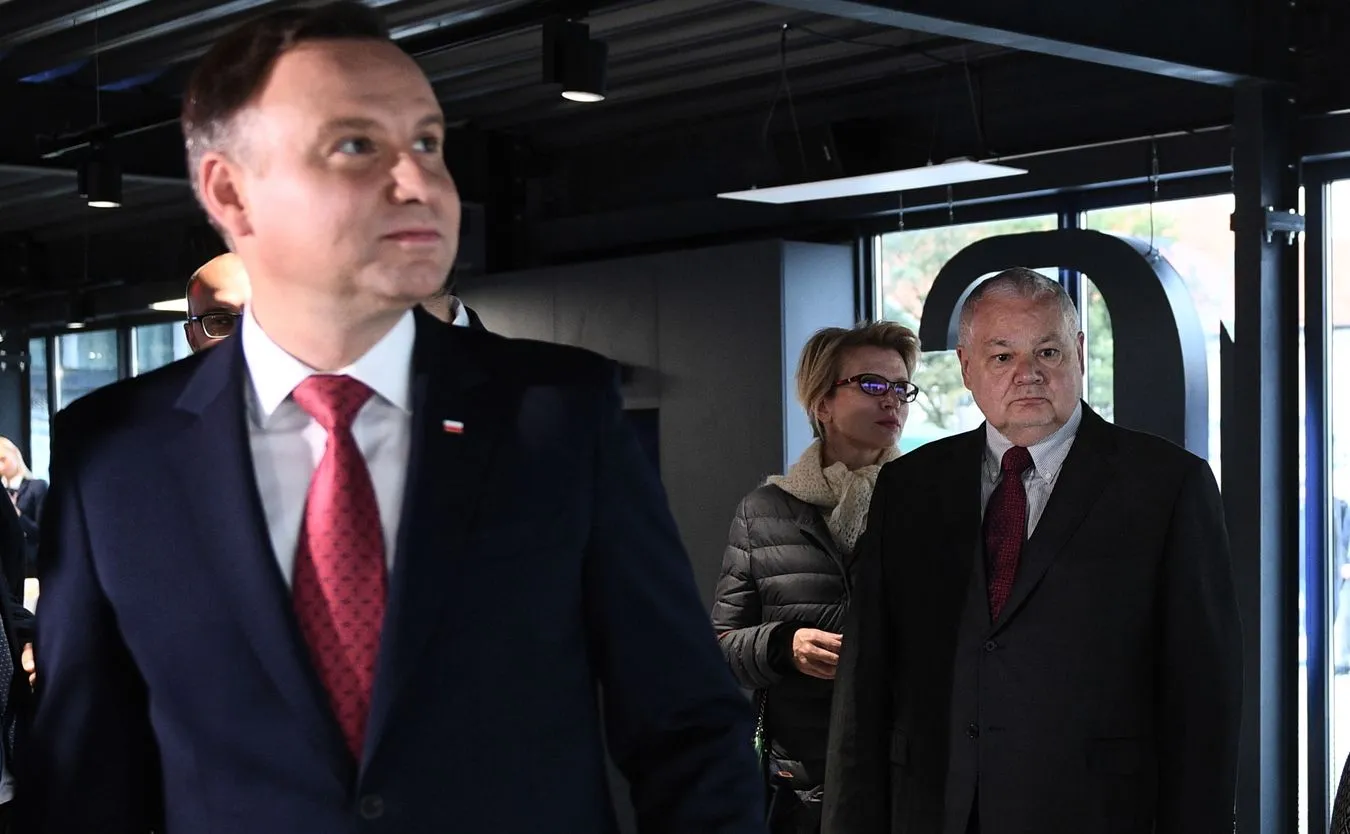Polsat zbija argument prezydenta Dudy o siatce płac w NBP. "Za czasów Belki zarobki dyrektora były trzykrotnie niższe"