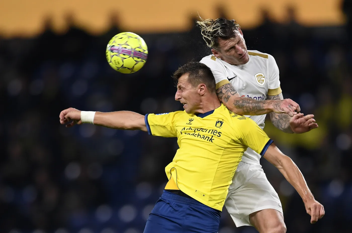 Kamil Wilczek (w żółtej koszulce)