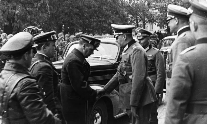 79. rocznica sowieckiej agresji. Premier: Prawda zwycięży, jeśli będziemy przypominać o zbrodniach komunizmu i nazizmu