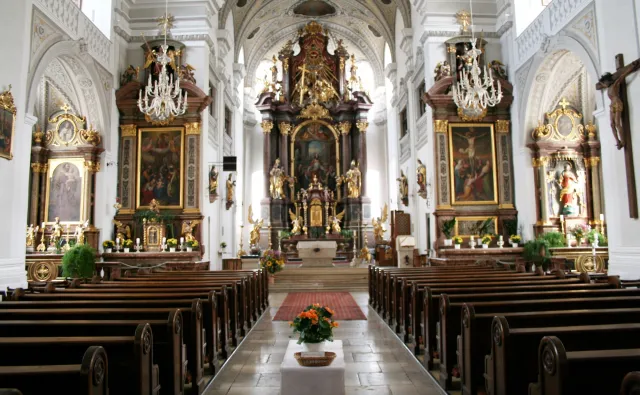 Dramatyczny spadek powołań w niemieckim Kościele. Ratunkiem ma być import księży z Polski