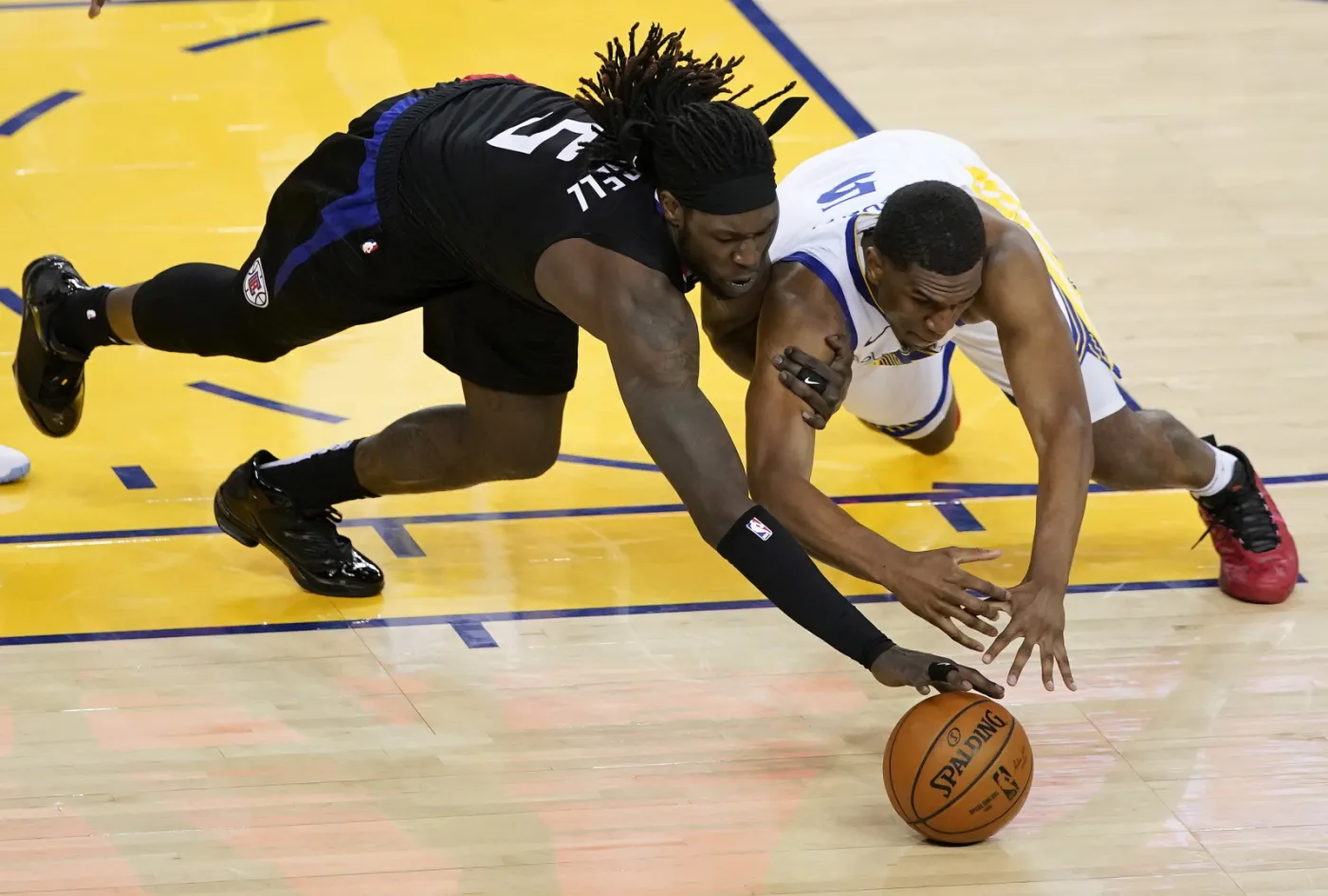 Montrezl Harrell i Kevon Looney