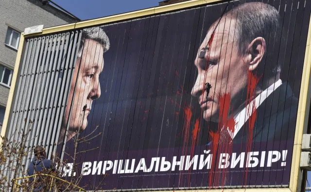 Orędzie Poroszenki: Putin liczy na słabego, nieprzygotowanego i niekompetentnego nowicjusza