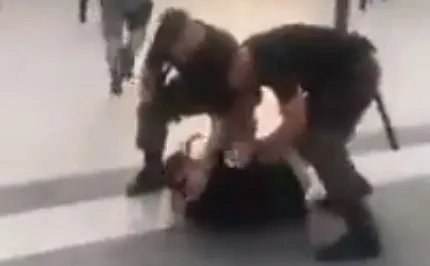 Policja aresztuje polskiego kibola