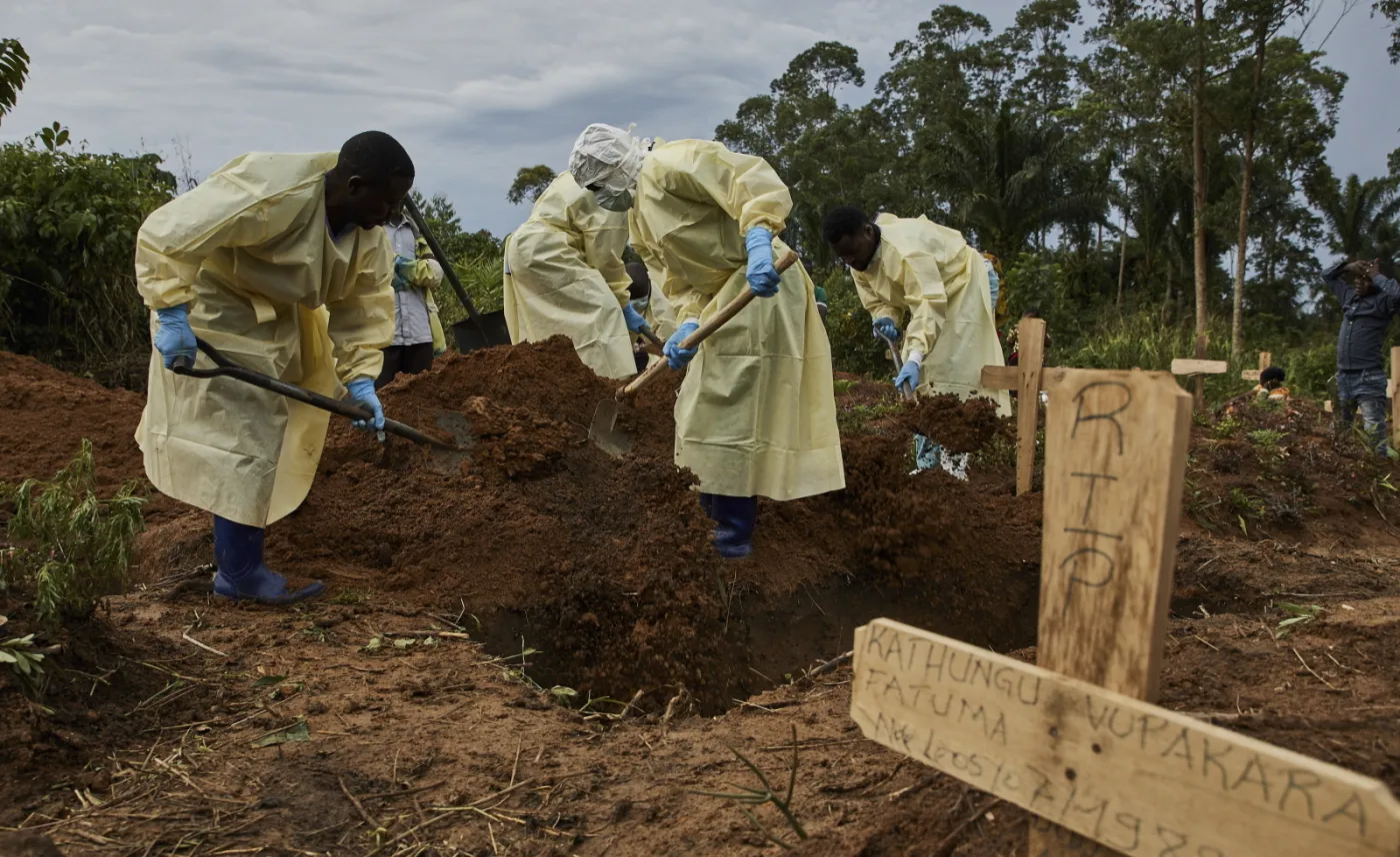 12560064-epidemia-eboli-w-demokratycznej.jpg