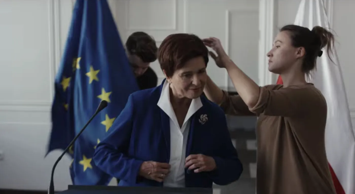 Kadr z filmu "Polityka" Patryka Vegi