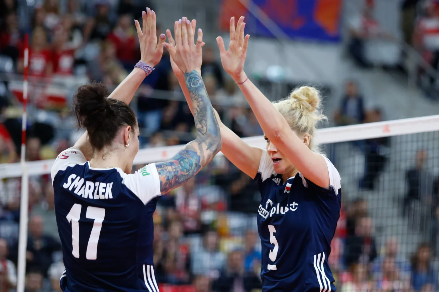 Malwina Smarzek i Agnieszka Kąkolewska