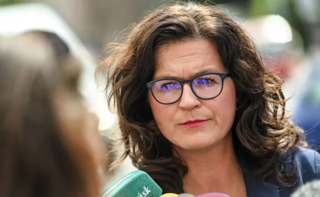 "Czy Gdańsk chce do Niemiec?". Dulkiewicz nie wyklucza pozwania "Sieci" za okładkę z Tuskiem i swastykami