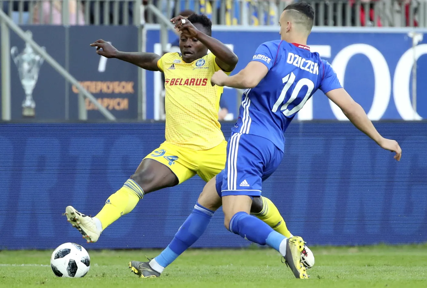 Hervaine Moukam i Patryk Dziczek