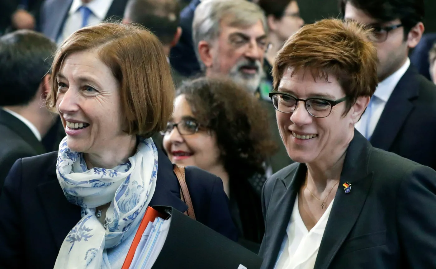 Florence Parly i Annegret Kramp Karrenbauer